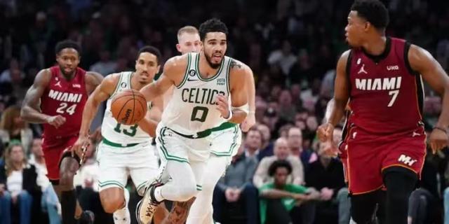 球天下体育APP下载-塔图姆轰49分带队取胜 凯尔特人无解进攻突破天际