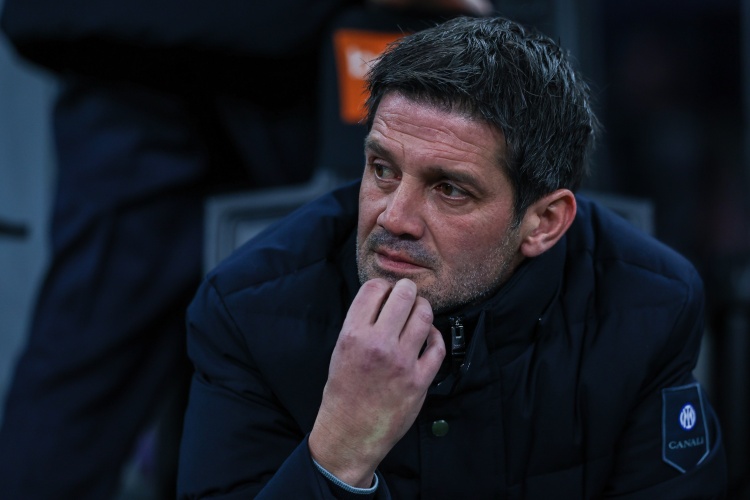 球天下体育官网-记者：齐沃第35分钟将恩里克换下是卡佩罗式举动，他想警示球队